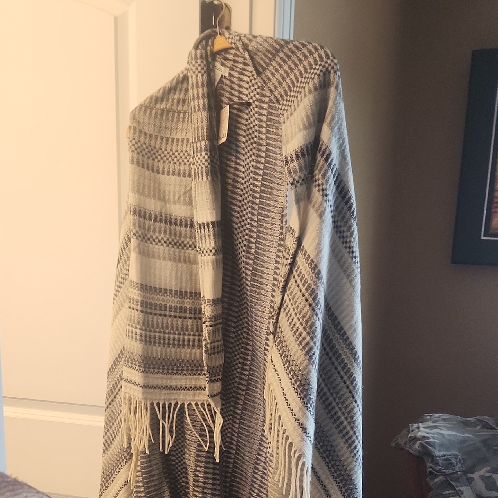 Mudd Textured Gray and Cream Drapes